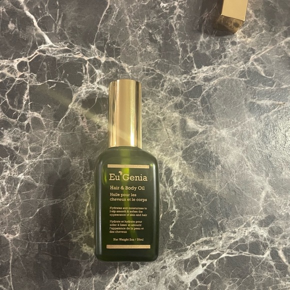 Eu’Genia Essence of Grapefruit Four-Piece Gift Set - Picture 12 of 13